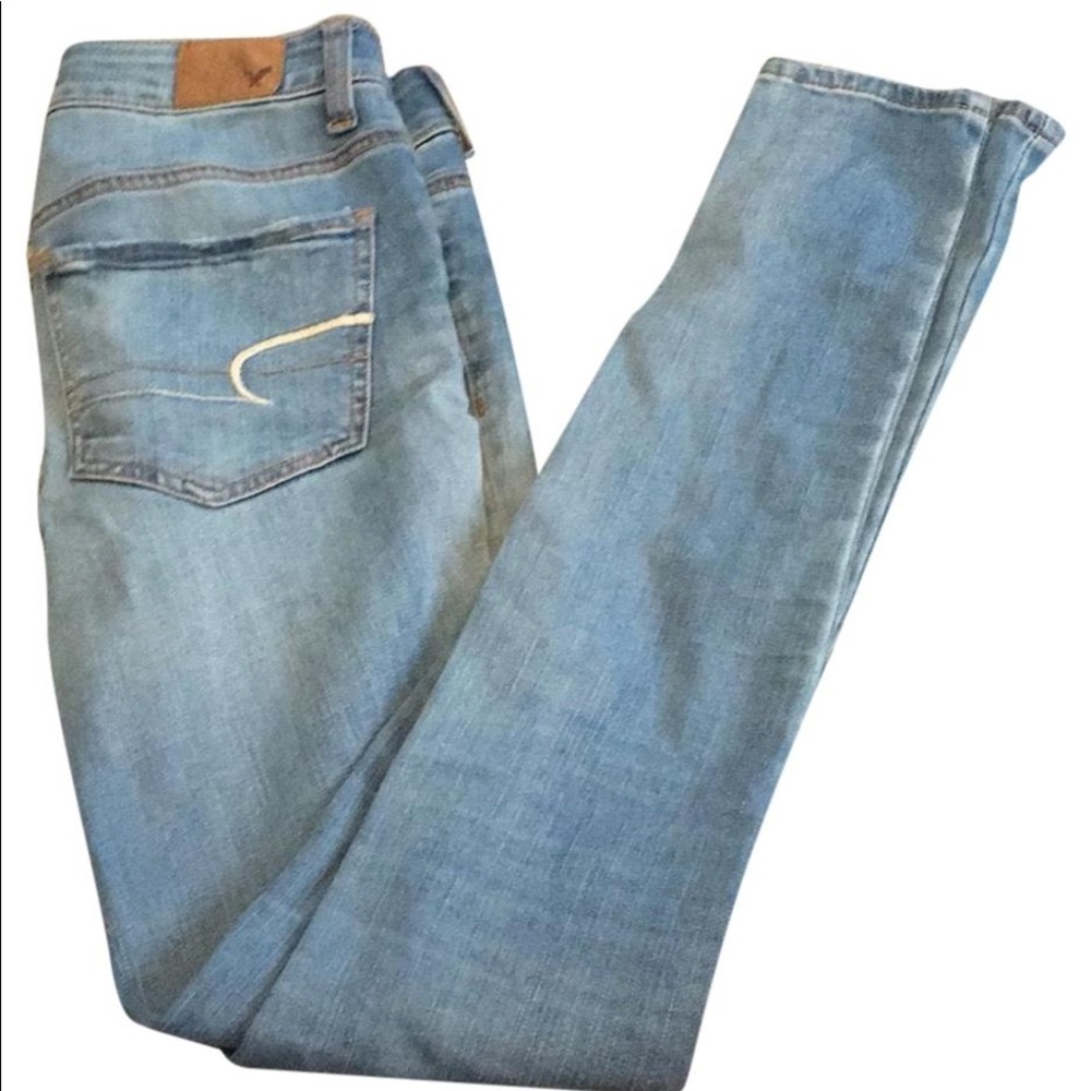 AE Light Wash Jeggings